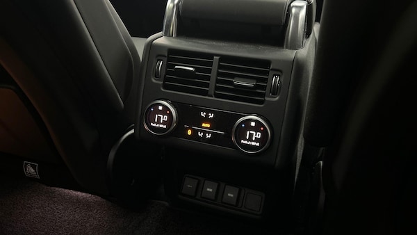 Used Land Rover Discovery 2023 for sale - 76200520: Photo 18