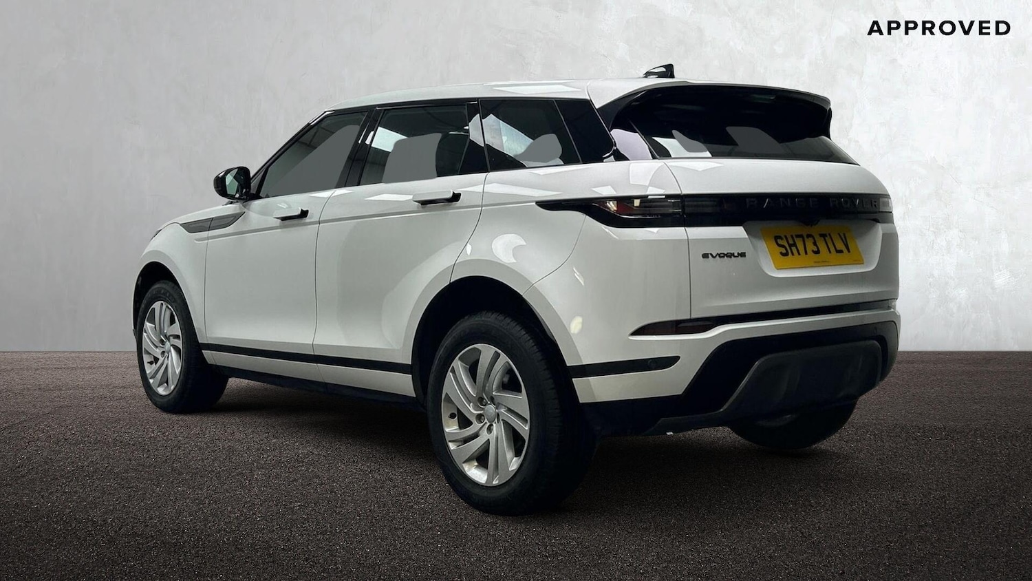 Used Land Rover Range Rover Evoque 2023 for sale - 76158699: Photo 2