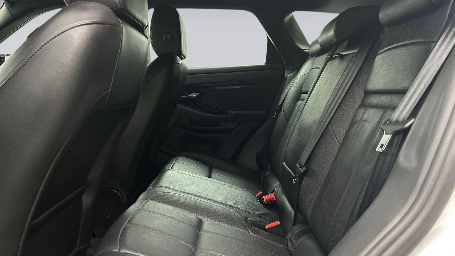 Used Land Rover Range Rover Evoque 2023 for sale - 76158699: Photo 4