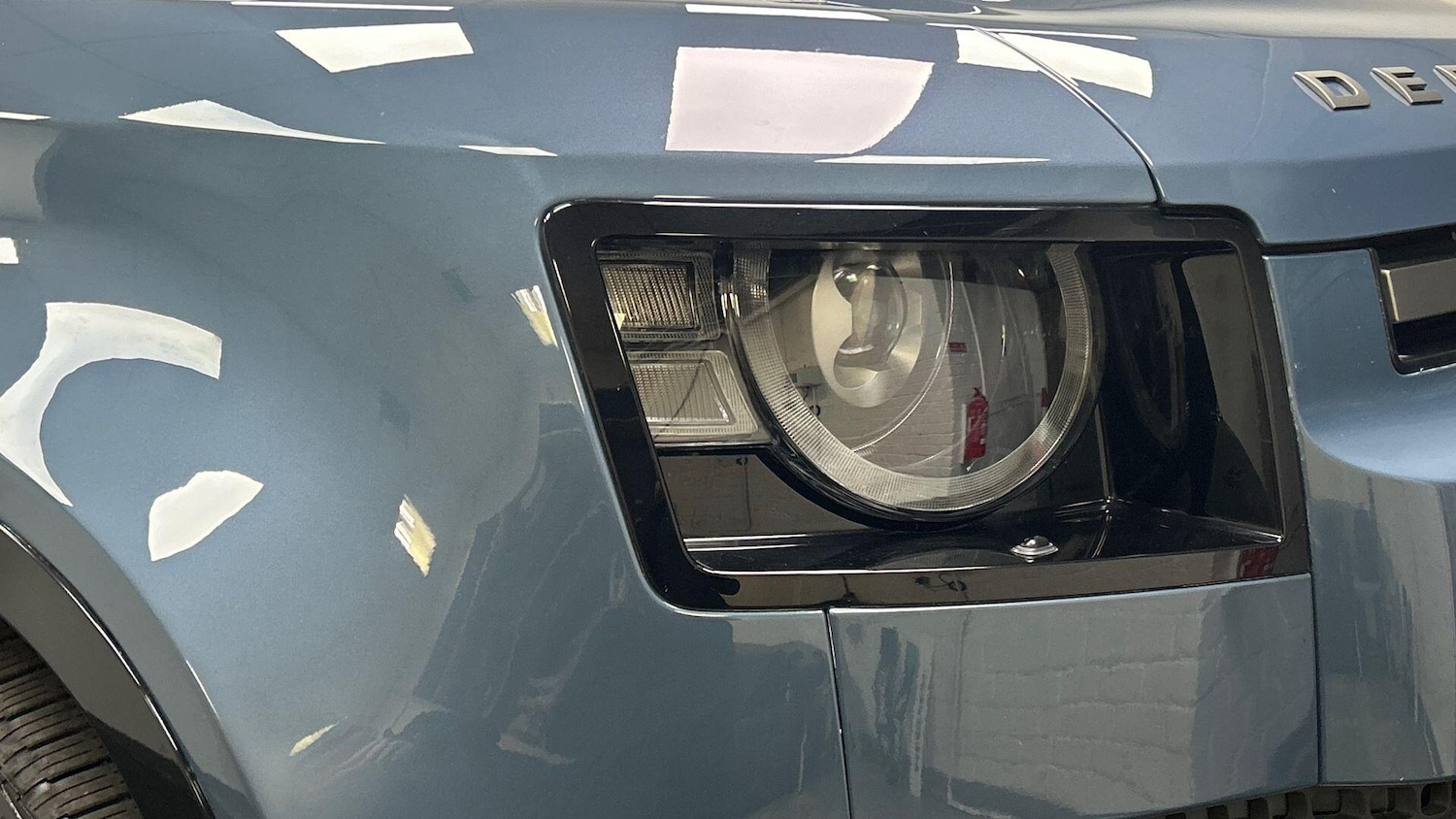 Used Land Rover Defender 2024 for sale - 76200949: Photo 17