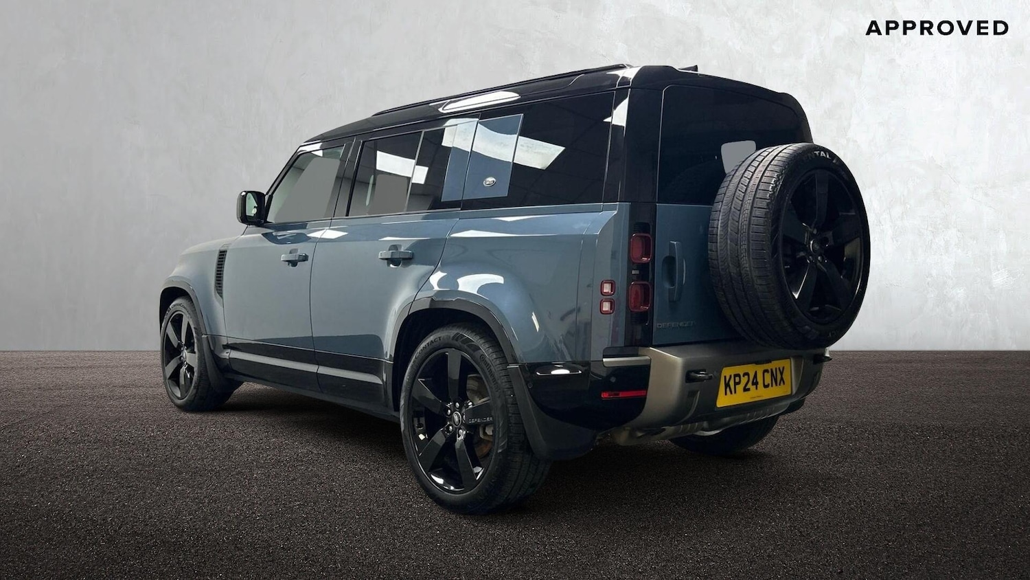Used Land Rover Defender 2024 for sale - 76200949: Photo 2