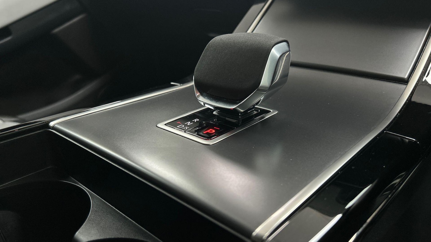 Used Land Rover Range Rover Evoque 2024 for sale - 76189629: Photo 13