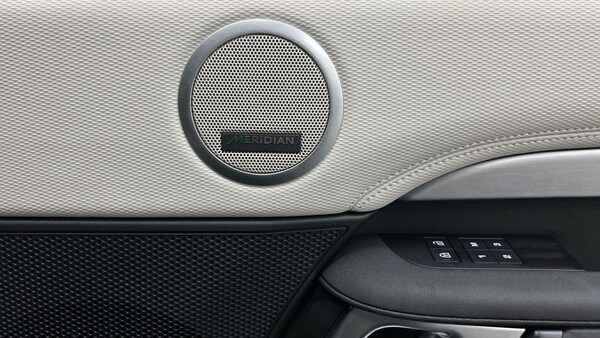 Used Land Rover Discovery 2024 for sale - 76214678: Photo 24