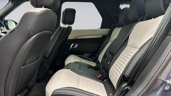 Used Land Rover Discovery 2024 for sale - 76214678: Photo 4