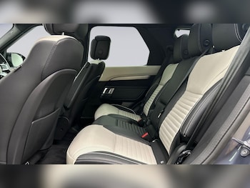 Used Land Rover Discovery 2024 for sale - 76214678: Photo 4