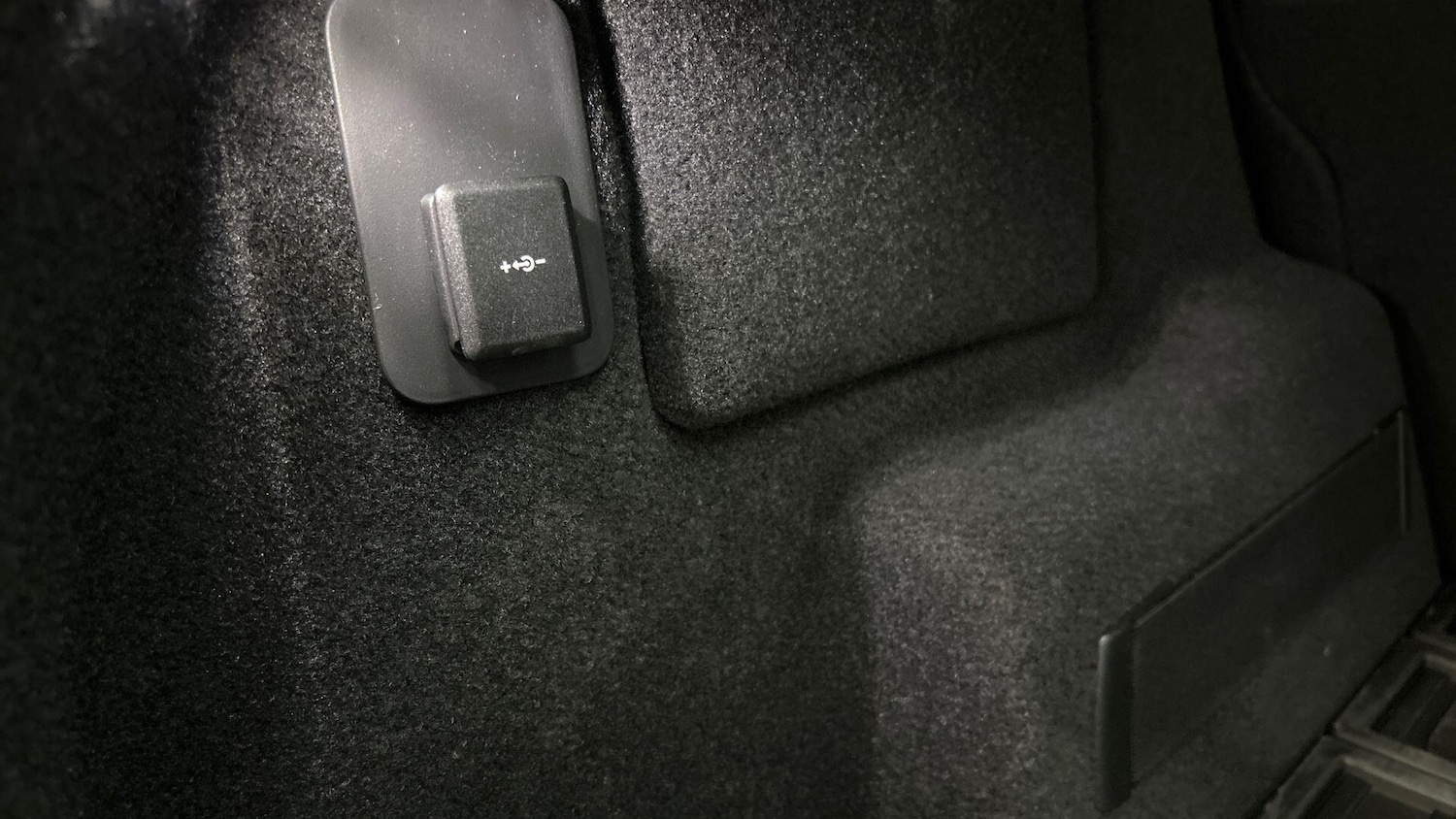 Used Land Rover Range Rover Evoque 2025 for sale - 76189506: Photo 26