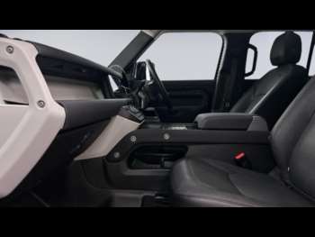 Used Land Rover Defender 110 2022 for sale - 74849994: Photo