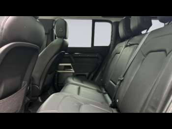 Used Land Rover Defender 110 2022 for sale - 74849994: Photo