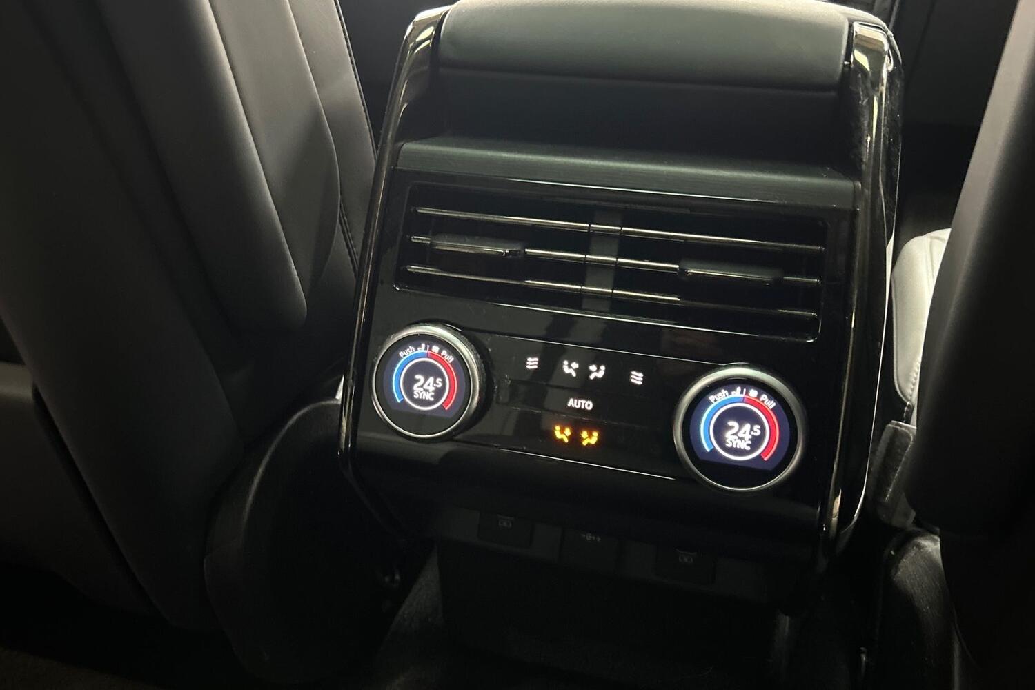 Used Land Rover Range Rover Sport 2023 for sale - 76084179: Photo 18