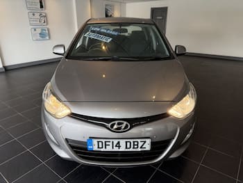 Used Hyundai i20 2014 for sale - 79801699: Photo