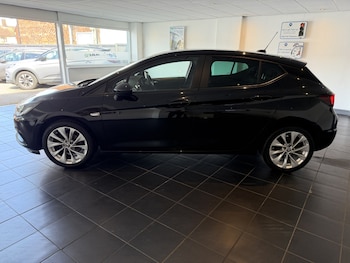 Used Vauxhall Astra 2019 for sale - 79382109: Photo
