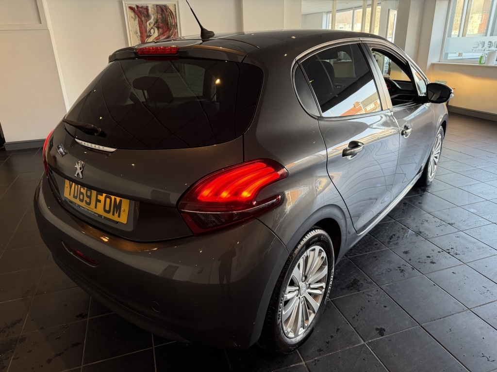 Used Peugeot 208 2019 for sale - 77762241: Photo 7