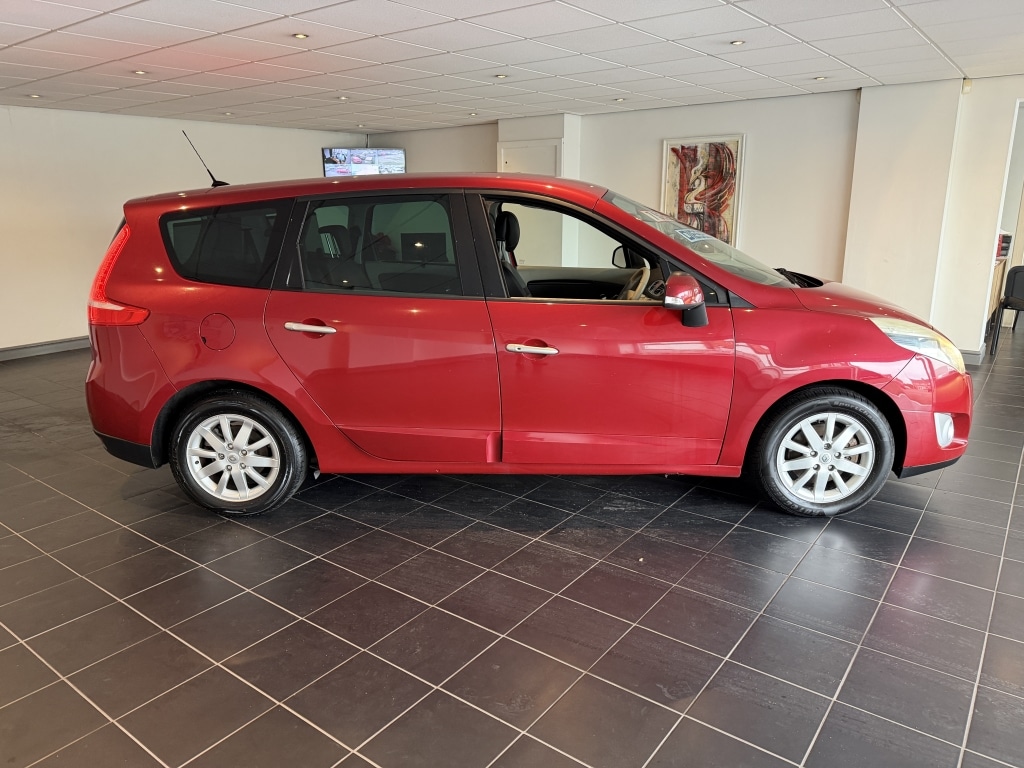 Used Renault Grand Scenic 2010 for sale - 76159708: Photo 8