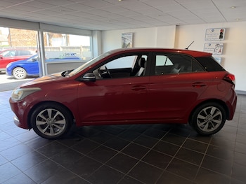 Used Hyundai i20 2015 for sale - 79006292: Photo