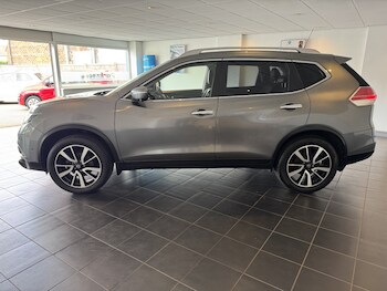 Used Nissan X-Trail 2016 for sale - 75344528: Photo