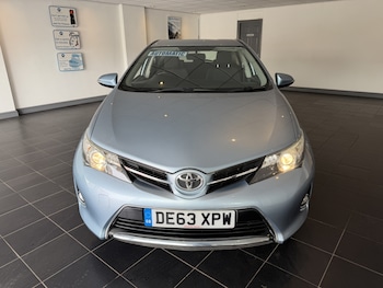 Used Toyota Auris 2013 for sale - 79086150: Photo
