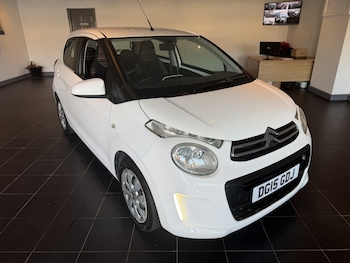 2015 (15) - 1.0 VTi Feel 5dr