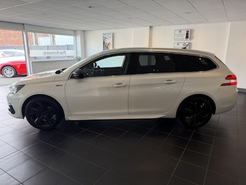 Used Peugeot 308 2018 for sale - 79515326: Photo