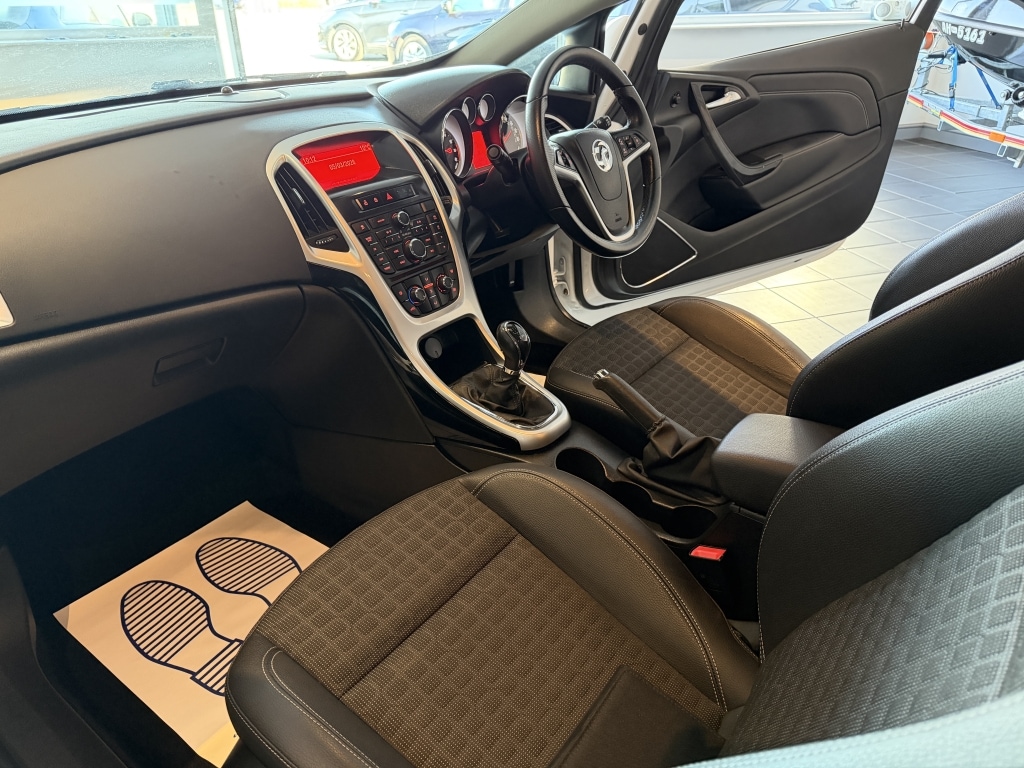 Used Vauxhall Astra GTC 2015 for sale - 77762242: Photo 11