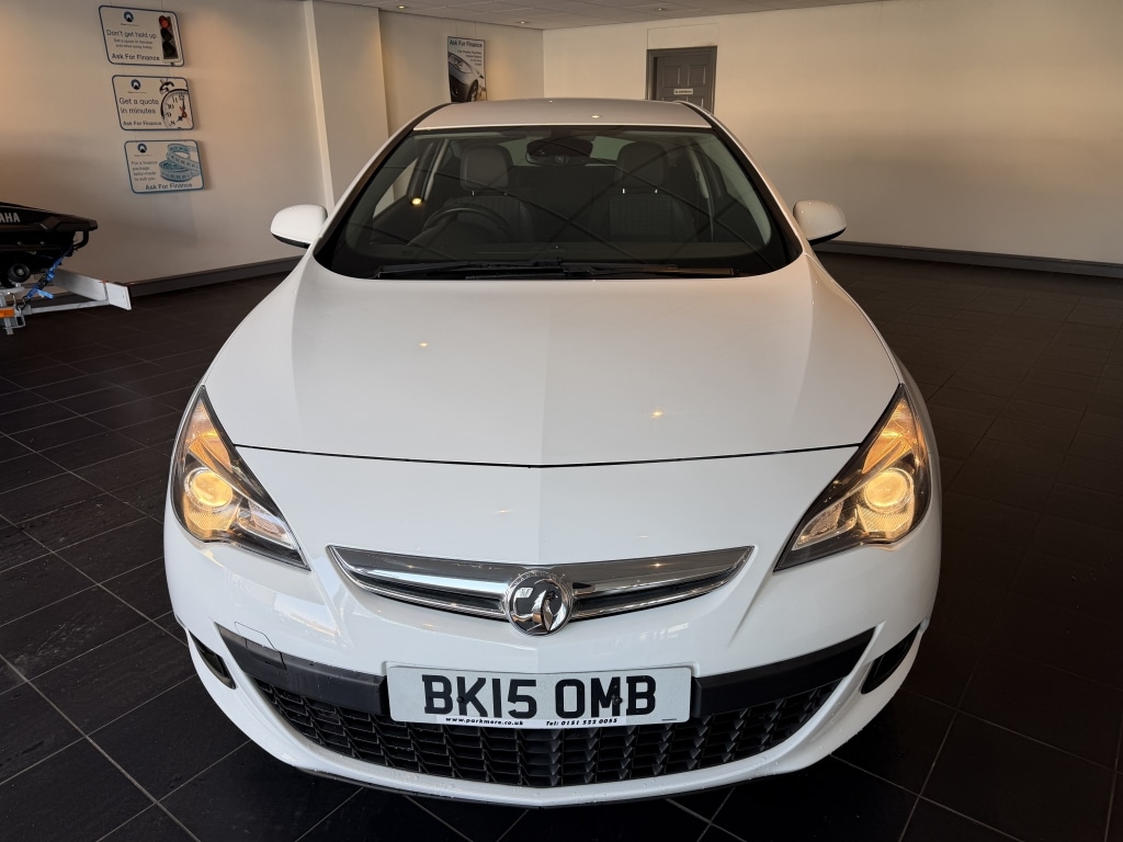 Used Vauxhall Astra GTC 2015 for sale - 77762242: Photo 2