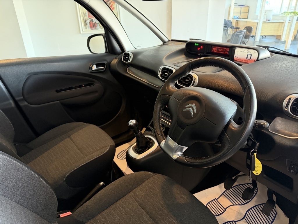 Used Citroen C3 Picasso 2016 for sale - 77548512: Photo 10