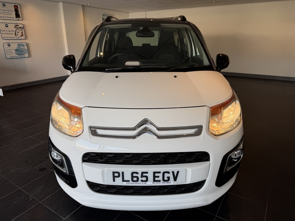 Used Citroen C3 Picasso 2016 for sale - 77548512: Photo 2