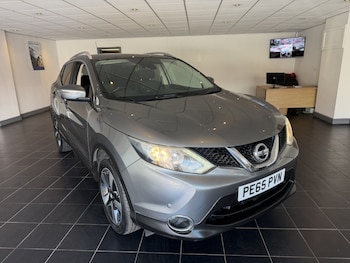 Used Nissan Qashqai 2015 for sale - 79164220: Photo