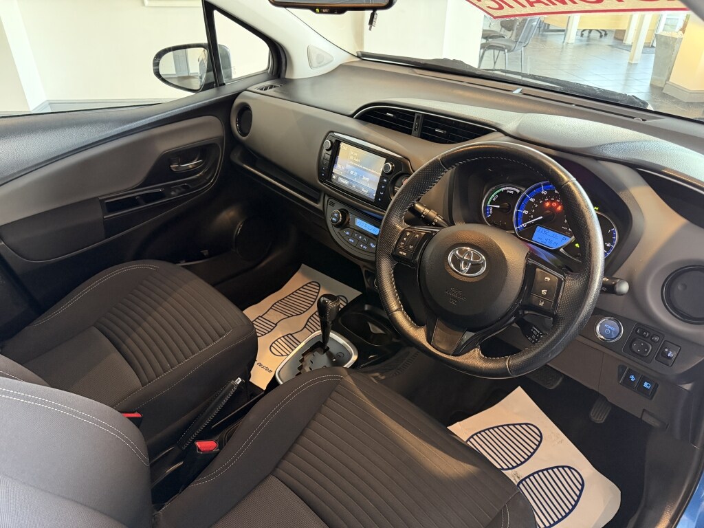 Used Toyota Yaris 2016 for sale - 77630468: Photo 10