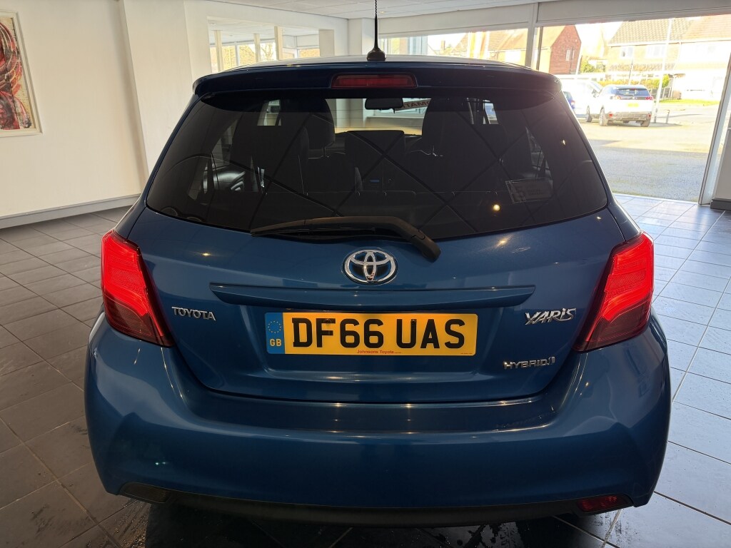 Used Toyota Yaris 2016 for sale - 77630468: Photo 6