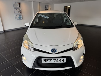 Used Toyota Yaris 2014 for sale - 78460192: Photo