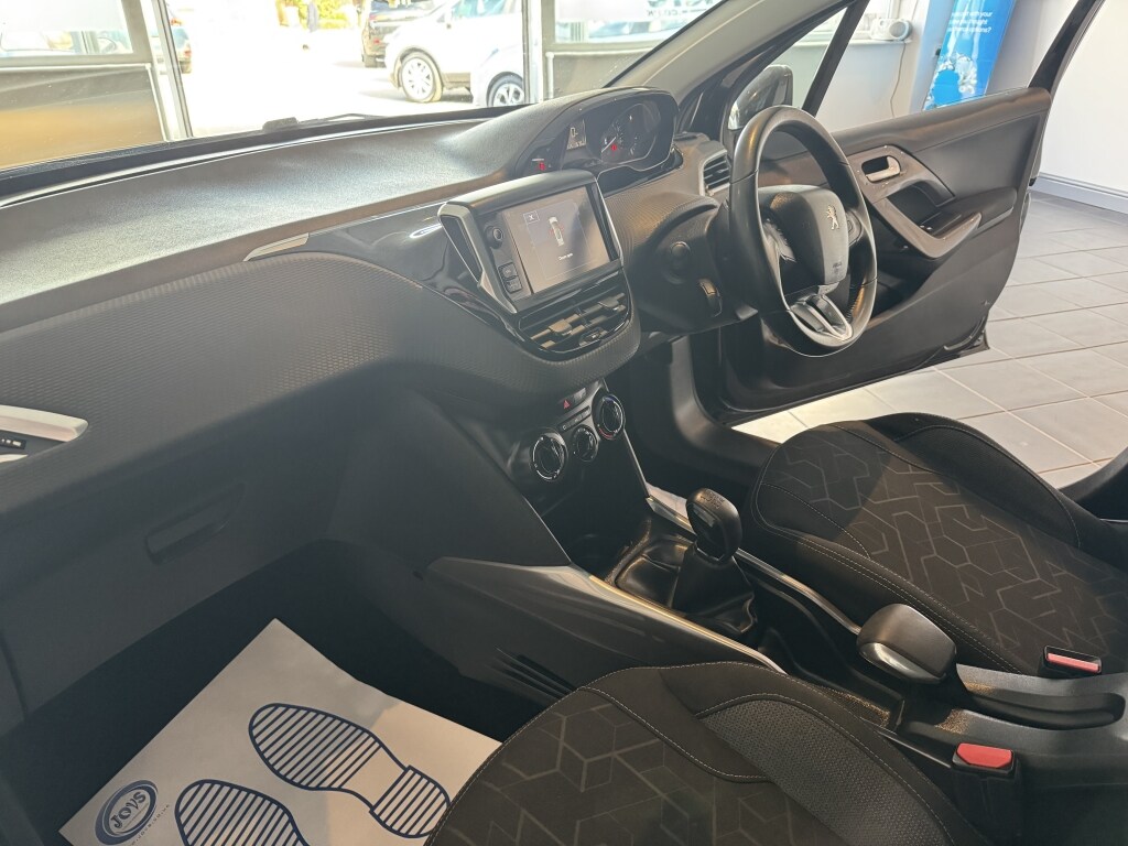 Used Peugeot 2008 2016 for sale - 75826843: Photo 11