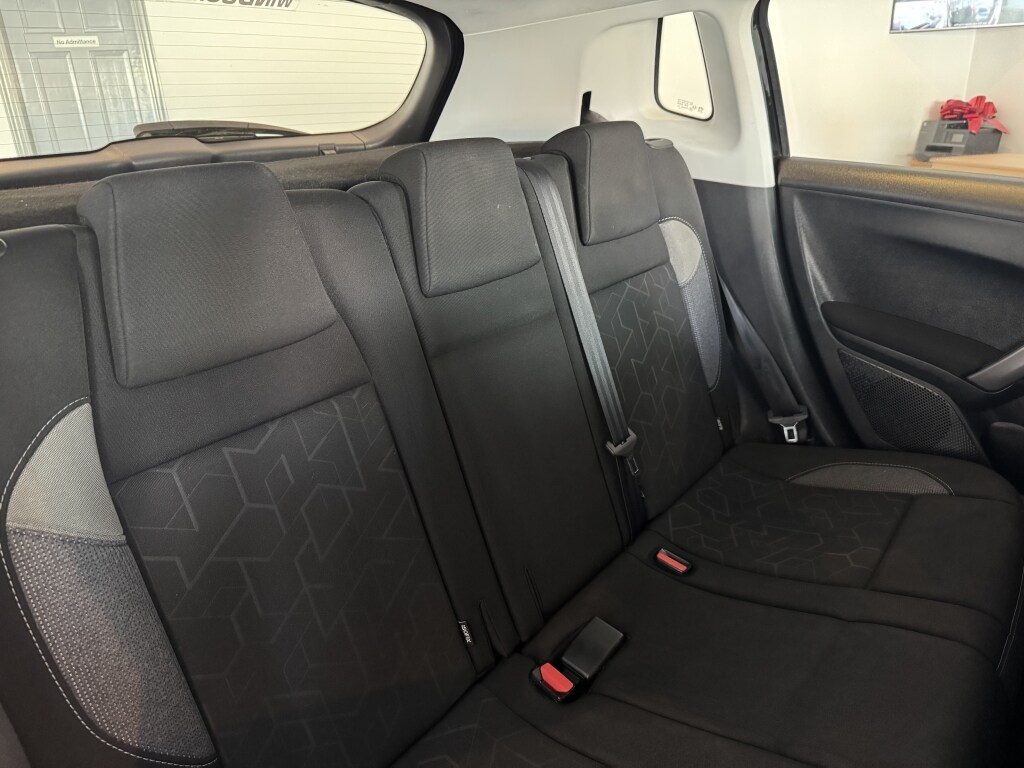 Used Peugeot 2008 2016 for sale - 75826843: Photo 12