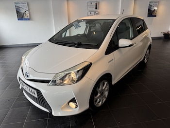 Used Toyota Yaris 2014 for sale - 75948738: Photo