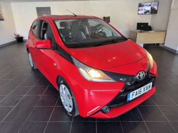 2016 (16) - 1.0 VVT-I X-PLAY 5DR Manual