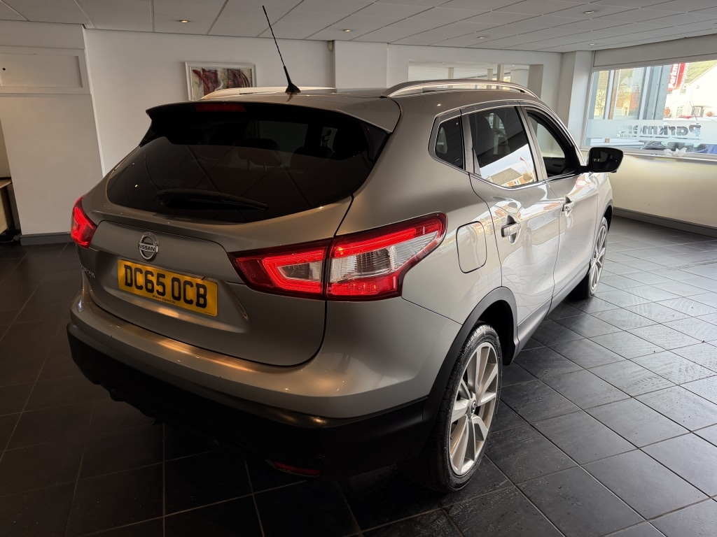 Used Nissan Qashqai 2015 for sale - 77300244: Photo 7