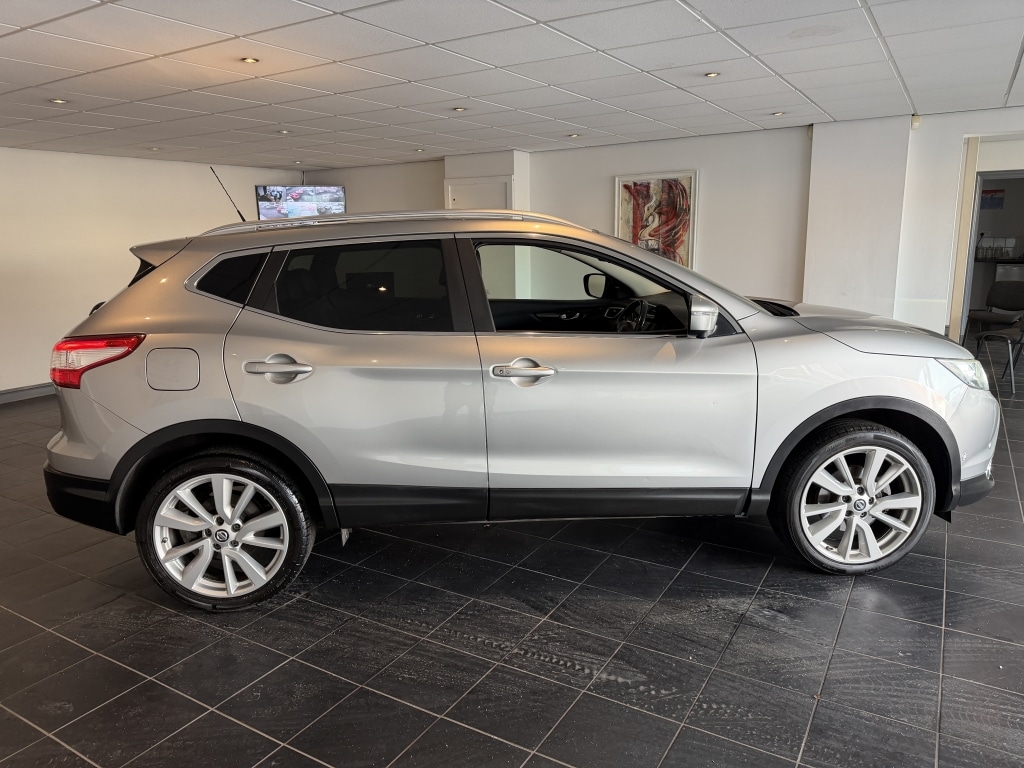Used Nissan Qashqai 2015 for sale - 77300244: Photo 8