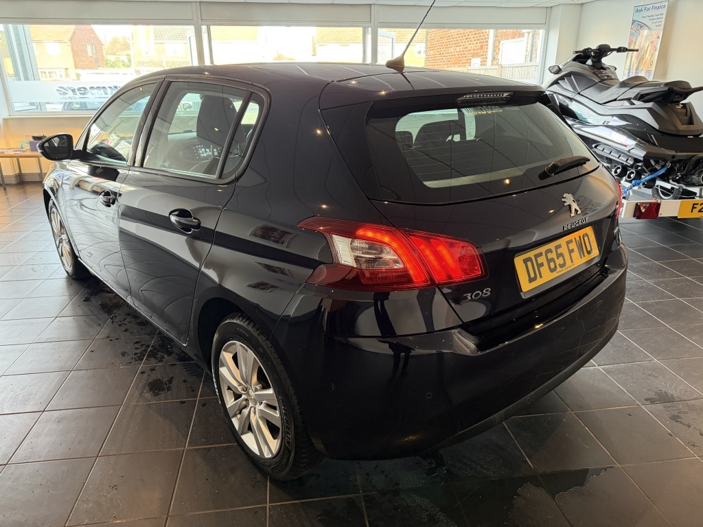 Used Peugeot 308 2015 for sale - 77556404: Photo 5