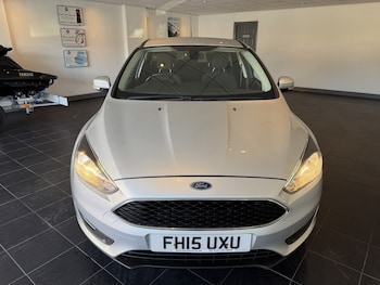 Used Ford Focus 2015 for sale - 77702564: Photo