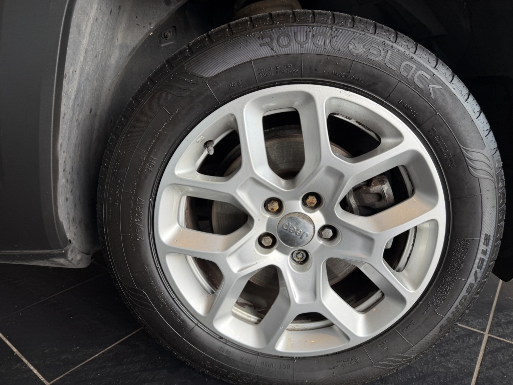 Used Jeep Renegade 2016 for sale - 76532548: Photo 9