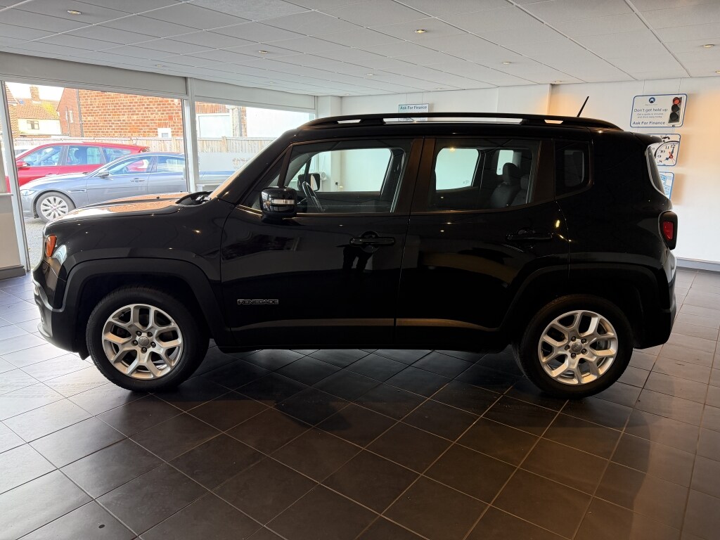 Used Jeep Renegade 2016 for sale - 76365267: Photo 4