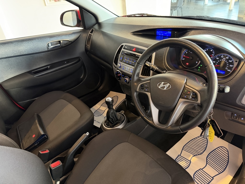 Used Hyundai i20 2014 for sale - 76651939: Photo 10