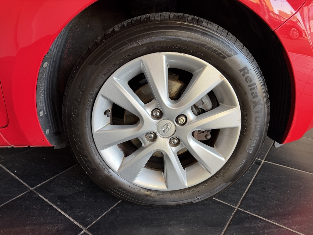 Used Hyundai i20 2014 for sale - 76651939: Photo 9