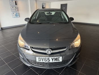 Used Vauxhall Astra 2015 for sale - 78537695: Photo