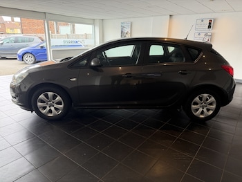 Used Vauxhall Astra 2015 for sale - 78537695: Photo