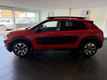 Used Citroen C4 Cactus 2017 for sale - 79446860: Photo