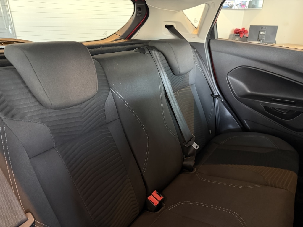 Used Ford Fiesta 2013 for sale - 77012668: Photo 12