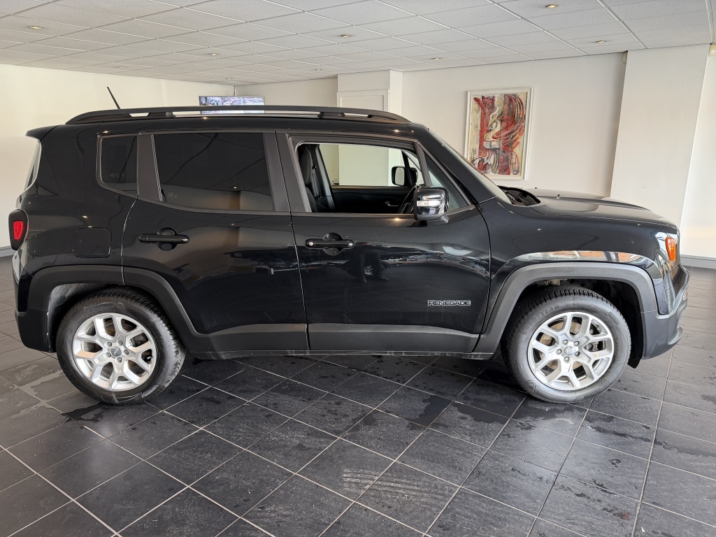 Used Jeep Renegade 2017 for sale - 77563137: Photo 8