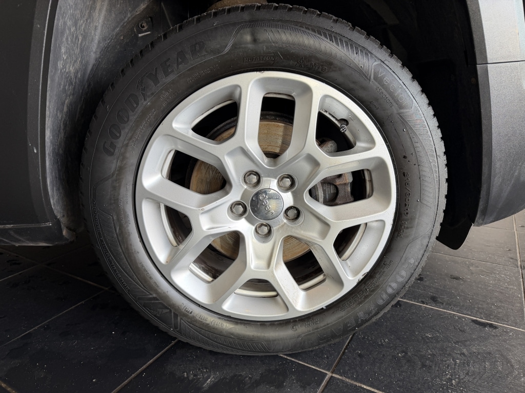 Used Jeep Renegade 2017 for sale - 77563137: Photo 9