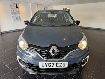 Used Renault Captur 2017 for sale - 76007353: Photo 2