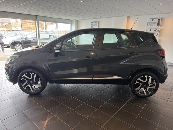 Used Renault Captur 2017 for sale - 76007353: Photo 4